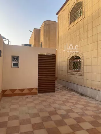 فيلا للبيع في شارع عيسى الكناني, حي الربيع, مدينة الرياض, منطقة الرياض صورة 3