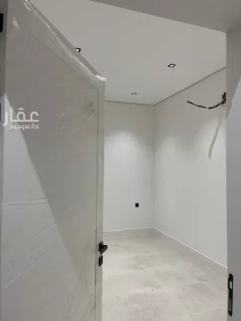 شقة للإيجار في شارع إسماعيل بن أبي الغنائم, حي المهدية, مدينة الرياض, منطقة الرياض صورة 2