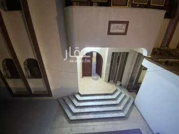 فيلا للبيع في شارع الطفيل ابن مالك, حي المطار, جازان صورة 2