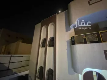 فيلا للبيع في شارع الطفيل ابن مالك, حي المطار, جازان صورة 5