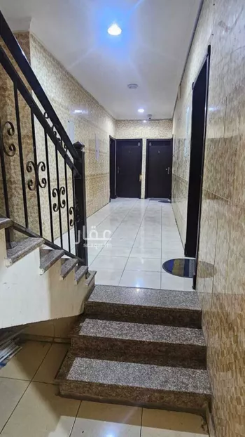 عمارة للبيع في شارع المجمعه, حي الثقبة, مدينة الخبر, المنطقة الشرقية صورة 4