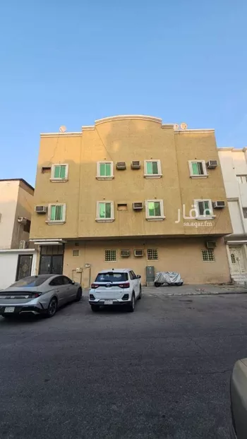 عمارة للبيع في شارع المجمعه, حي الثقبة, مدينة الخبر, المنطقة الشرقية صورة 2