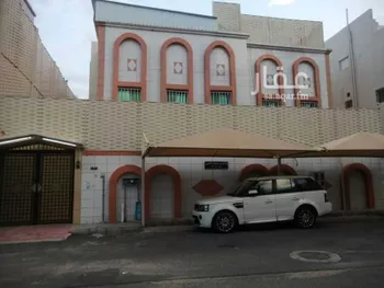 عمارة للبيع في شارع أبي مصعب الزهري, حي السداد, مدينة امارة منطقة مكة المكرمة - الطائف, منطقة مكة المكرمة