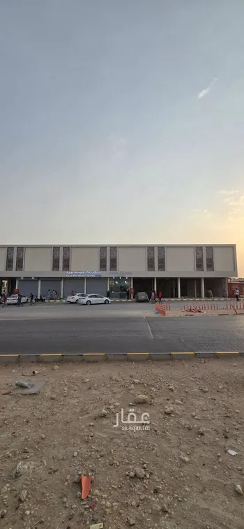 عمارة للإيجار في شارع طارق بن شهاب, حي العارض, مدينة الرياض, منطقة الرياض