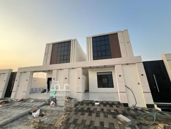 فيلا للبيع في شارع الشهباء, حي اللؤلؤ, مدينة الخبر, المنطقة الشرقية