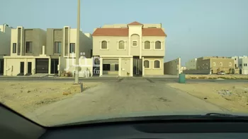 دور للبيع في شارع البدائع, حي اللؤلؤ, مدينة الخبر, المنطقة الشرقية