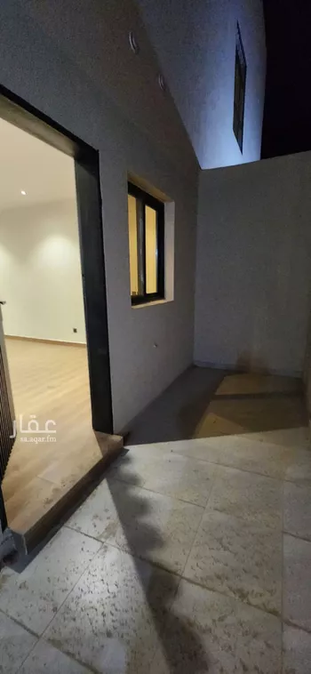 فيلا للإيجار في شارع عبدالخالق بن أبي طاهر, حي عكاظ, مدينة الرياض, منطقة الرياض صورة 2