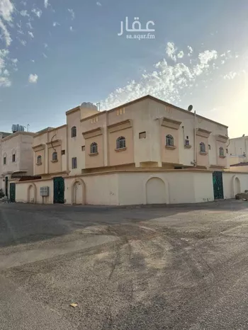 عمارة للبيع في شارع يحيى بن العلاء ، حي العزيزية ، المدينة المنورة ، منطقة المدينة المنورة صورة 2