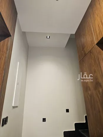 فيلا للبيع في شارع أحمد بن علي الباغاني, حي العارض, مدينة الرياض, منطقة الرياض صورة 3