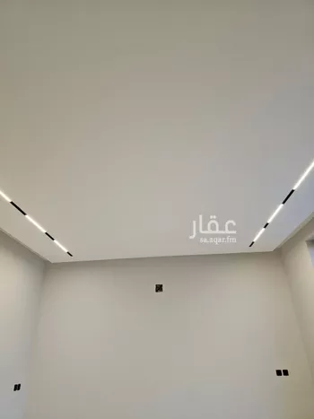 فيلا للبيع في شارع أحمد بن علي الباغاني, حي العارض, مدينة الرياض, منطقة الرياض صورة 4