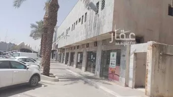 محل للإيجار في شارع ابي بكر الصديق الفرعي, حي النزهة, مدينة الرياض, منطقة الرياض صورة 2
