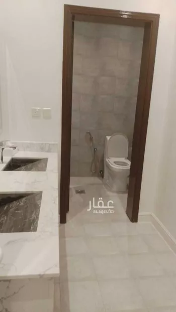 مكتب تجاري للإيجار في شارع الملك عبدالعزيز ابن عبدالرحمن سعود الفرعي, حي الياسمين, مدينة الرياض, منطقة الرياض صورة 5