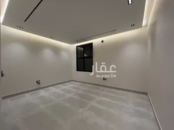 دور للبيع في شارع احمد بن هارون, حي الرمال, مدينة الرياض, منطقة الرياض صورة 4