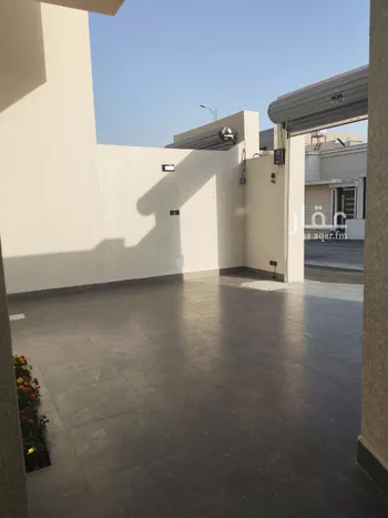 دور للبيع في شارع غنيمة, حي الغدير, مدينة ابها, منطقة عسير صورة 4