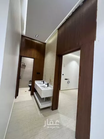 دور للبيع في شارع الرايه, حي الندوة, مدينة الرياض, منطقة الرياض صورة 3