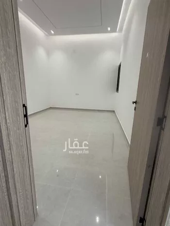 فيلا للبيع في شارع المعيزلية, حي المعيزيلة, مدينة الرياض, منطقة الرياض صورة 2