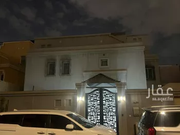 فيلا للبيع في شارع ناصر الدين الطائي, حي الفلاح, مدينة الرياض, منطقة الرياض
