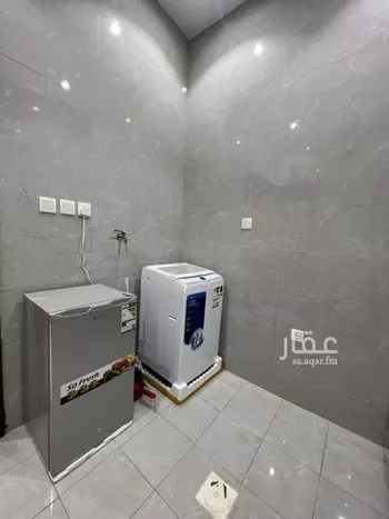 شقة للإيجار في شارع زراره بن كريم, حي البوادي, مدينة جدة, منطقة مكة المكرمة صورة 3