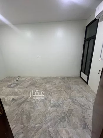 شقة للإيجار في شارع صلاح الدين الأيوبي, حي الملز, مدينة الرياض, منطقة الرياض