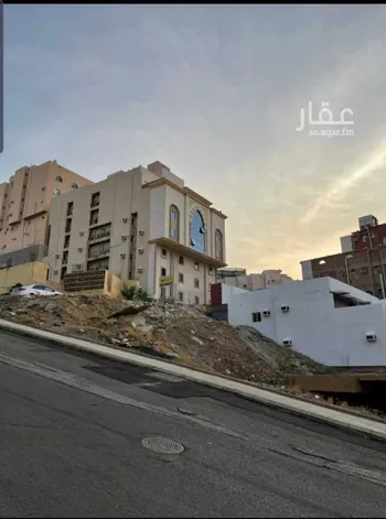 أرض للبيع في شارع الشريعه, حي النزهة, مدينة مكه المكرمه, منطقة مكة المكرمة