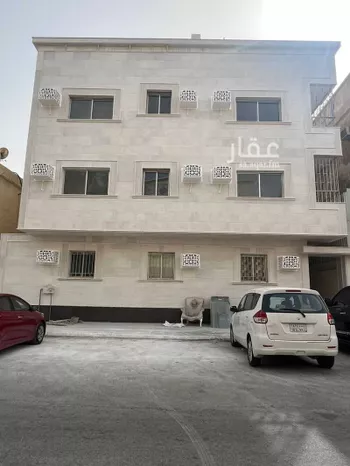 عمارة للبيع في شارع الدرعية, حي الثقبة, مدينة الخبر, المنطقة الشرقية