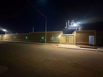 استراحة للبيع في شارع اويس الزاهد, مدينة قريه ديراب, منطقة الرياض