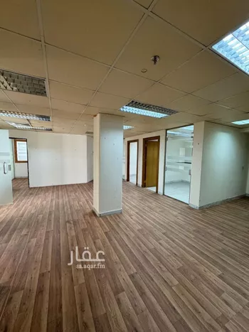 مكتب تجاري للإيجار في شارع طريق الملك عبدالعزيز فرعي, حي الشاطئ, مدينة جدة, منطقة مكة المكرمة صورة 5