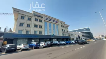 مكتب تجاري للإيجار في شارع طريق الملك عبدالعزيز فرعي, حي الشاطئ, مدينة جدة, منطقة مكة المكرمة
