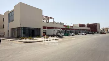محل للإيجار في شارع اسامة عبدالمجيد شبكشي, حي الشراع, مدينة جدة, منطقة مكة المكرمة