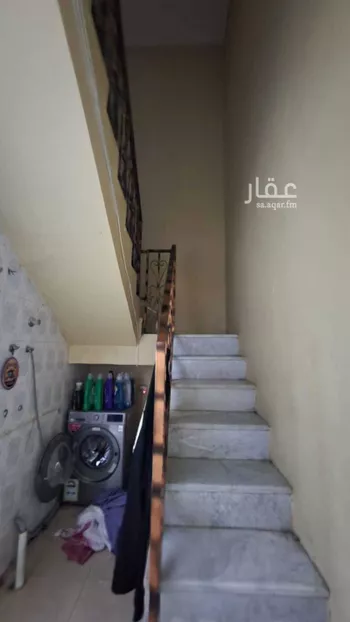 فيلا للبيع في شارع أبي السعود الحسيني, حي الروضة, مدينة الرياض, منطقة الرياض صورة 3