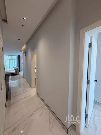 شقة للإيجار في شارع الملك فهد الفرعي, حي النخيل, مدينة الرياض, منطقة الرياض صورة 3
