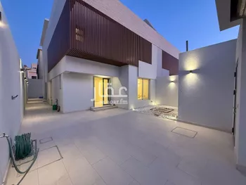 فيلا للإيجار في شارع مناظر, حي النرجس, مدينة الرياض, منطقة الرياض
