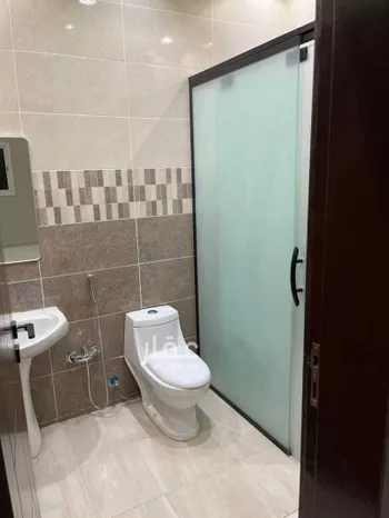 دور للإيجار في شارع رقم 402, حي النرجس, مدينة الرياض, منطقة الرياض صورة 4