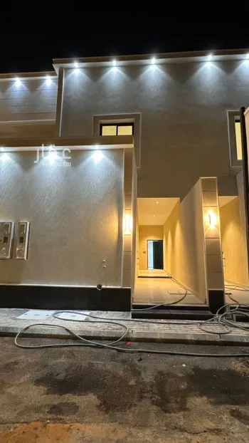 شقة للبيع في شارع حمزة القبيطي, حي الرمال, مدينة الرياض, منطقة الرياض صورة 2