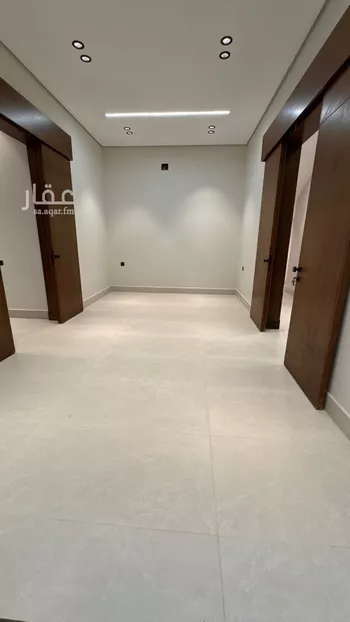 فيلا للبيع في شارع الحسين بن رواحة, حي الرمال, مدينة الرياض, منطقة الرياض صورة 4
