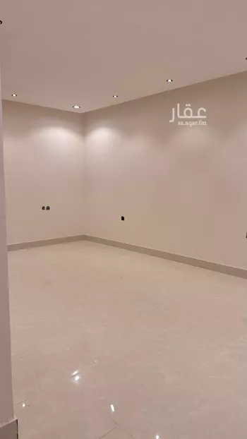 دور للبيع في شارع علي البجادي, حي الرمال, مدينة الرياض, منطقة الرياض صورة 3