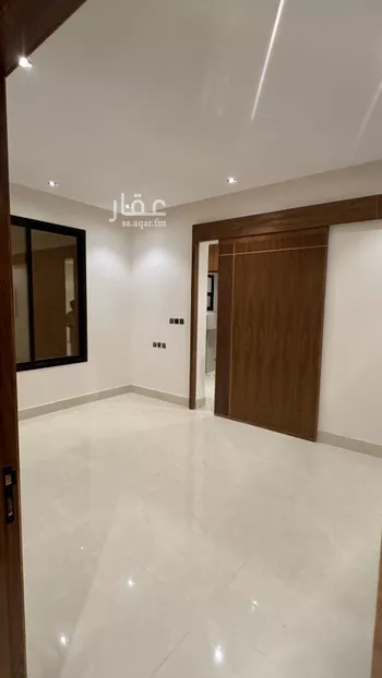 دور للبيع في شارع علي البجادي, حي الرمال, مدينة الرياض, منطقة الرياض صورة 4