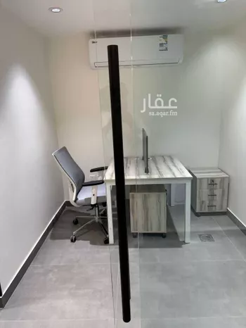 مكتب تجاري للإيجار في شارع ال عرفج, حي العليا, مدينة الرياض, منطقة الرياض صورة 4