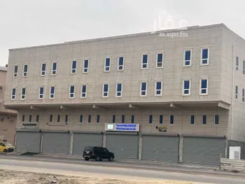 عمارة للبيع في شارع المنار, حي ابن سيناء, مدينة الخبر, المنطقة الشرقية