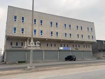 عمارة للبيع في شارع المنار, حي ابن سيناء, مدينة الخبر, المنطقة الشرقية صورة 5