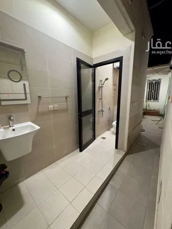 فيلا للبيع في شارع البكرات, حي الرحمانية, مدينة الرياض, منطقة الرياض صورة 3