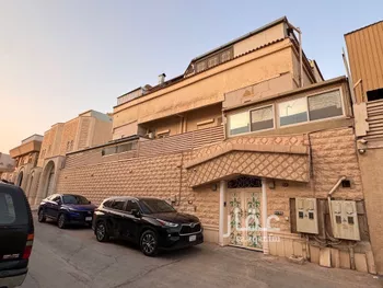 فيلا للبيع في شارع غزة, حي الربوة, مدينة الرياض, منطقة الرياض صورة 2