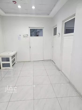 عمارة للبيع في شارع البلد 16, حي البلد, مدينة صامطه, منطقة جازان صورة 4