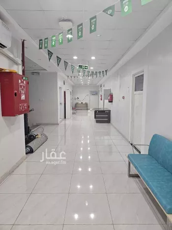 عمارة للبيع في شارع البلد 16, حي البلد, مدينة صامطه, منطقة جازان صورة 2