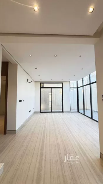 فيلا للبيع في شارع ابن المهاجر, حي المهدية, مدينة الرياض, منطقة الرياض صورة 5