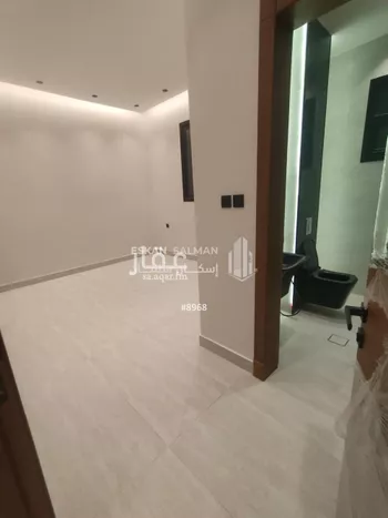 دور للبيع في شارع الشاكرين, حي الرمال, مدينة الرياض, منطقة الرياض صورة 5