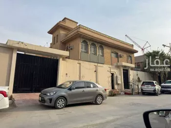 فيلا للبيع في شارع أبي يوسف الحراني, حي الربوة, مدينة الرياض, منطقة الرياض