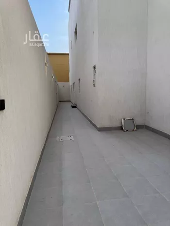 دور للبيع في شارع النمارة, حي الربوة, مدينة الرياض, منطقة الرياض صورة 5