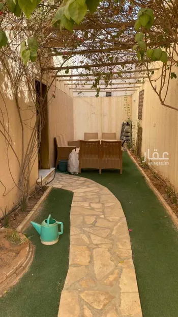 فيلا للبيع في شارع الحبطة, حي شبرا, مدينة الرياض, منطقة الرياض