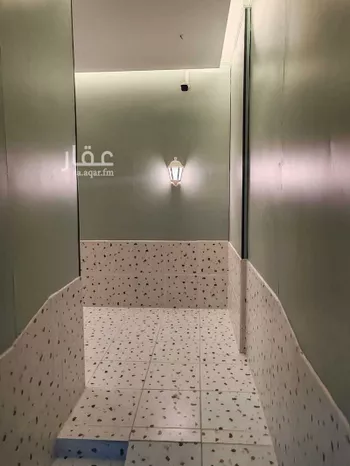 شقة للإيجار في شارع الملك عبدالعزيز ، حي العزيزية ، الدمام ، الدمام